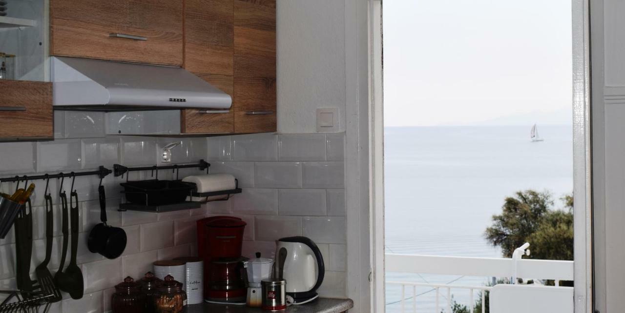 Ferienwohnung Beach Side Apart I Kavala Exterior foto